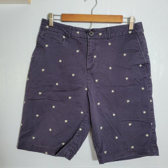 Croft & Barrow Stretch Size 8 Navy Blue Embroidered Daisy Chino Bermuda Shorts - Picture 2 of 10